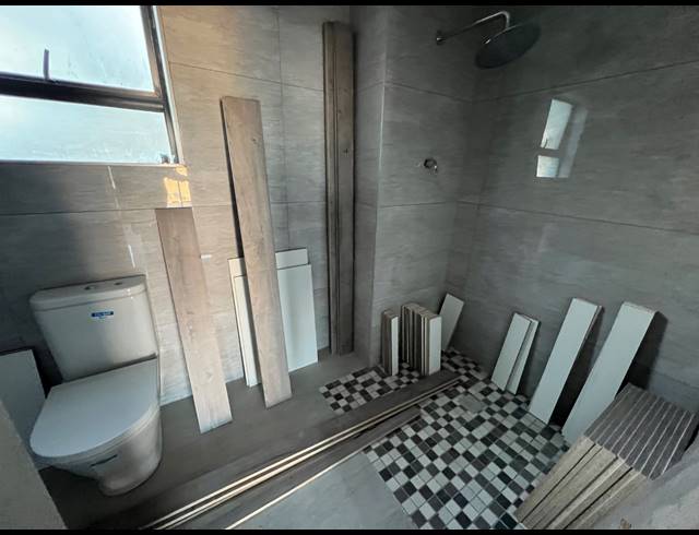 4 BEDROOM TOWNHOUSE FOR SALE IN STERPARK